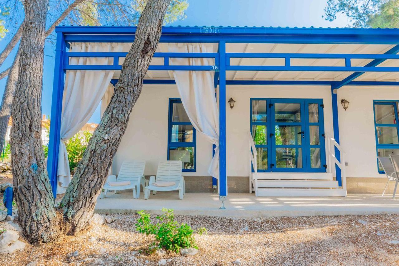 Aminess Planet Camping Holiday Homes Port9 Корчула Экстерьер фото