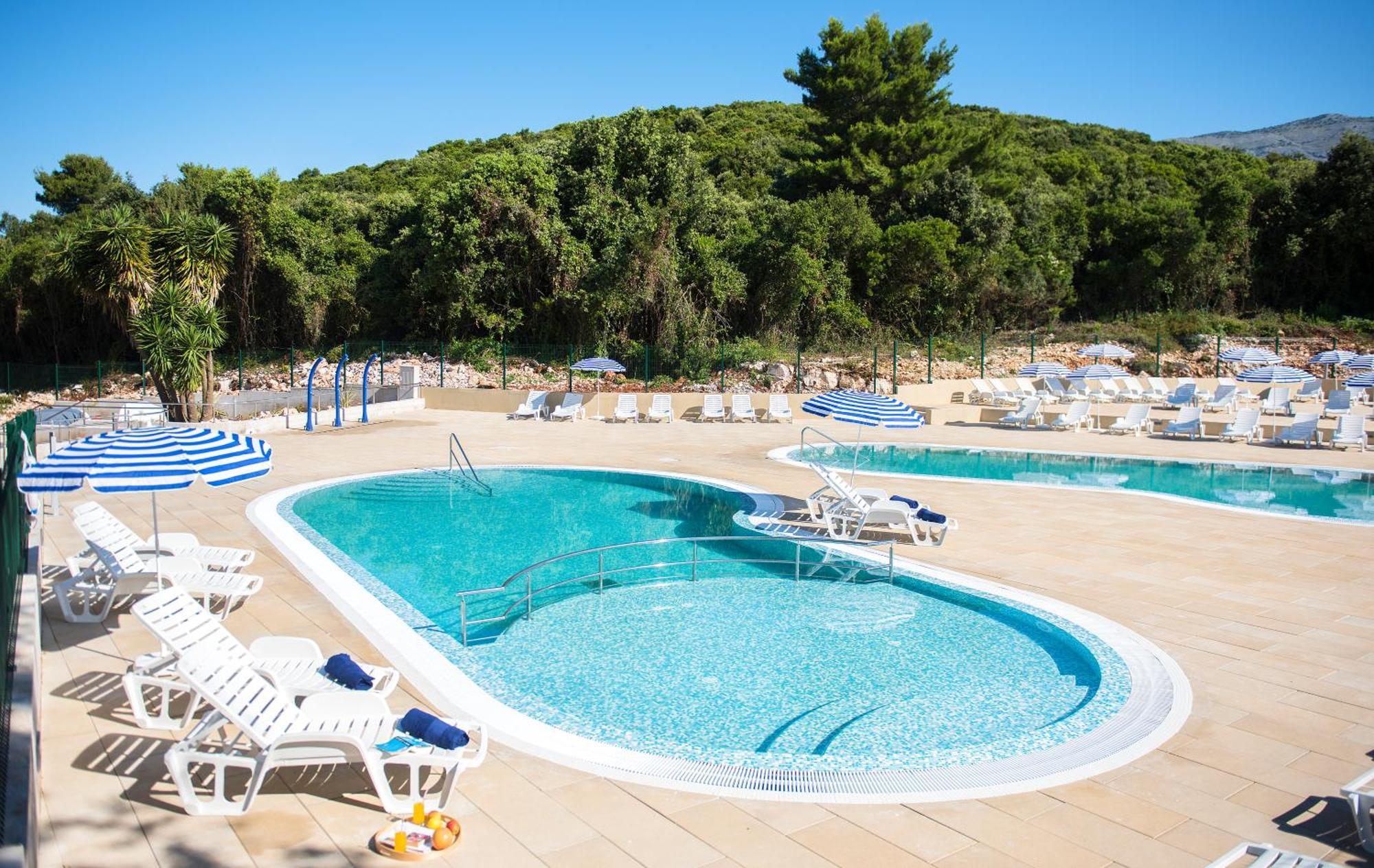 Aminess Planet Camping Holiday Homes Port9 Корчула Экстерьер фото